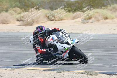 media/Sep-20-2025-Race Pace (Sat) [[d4e1b33f4d]]/Non Verified/Turn 10 Inside (1110am)/